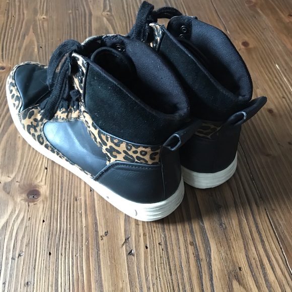 ASOS Cheetah print sneakers - Picture 4 of 4